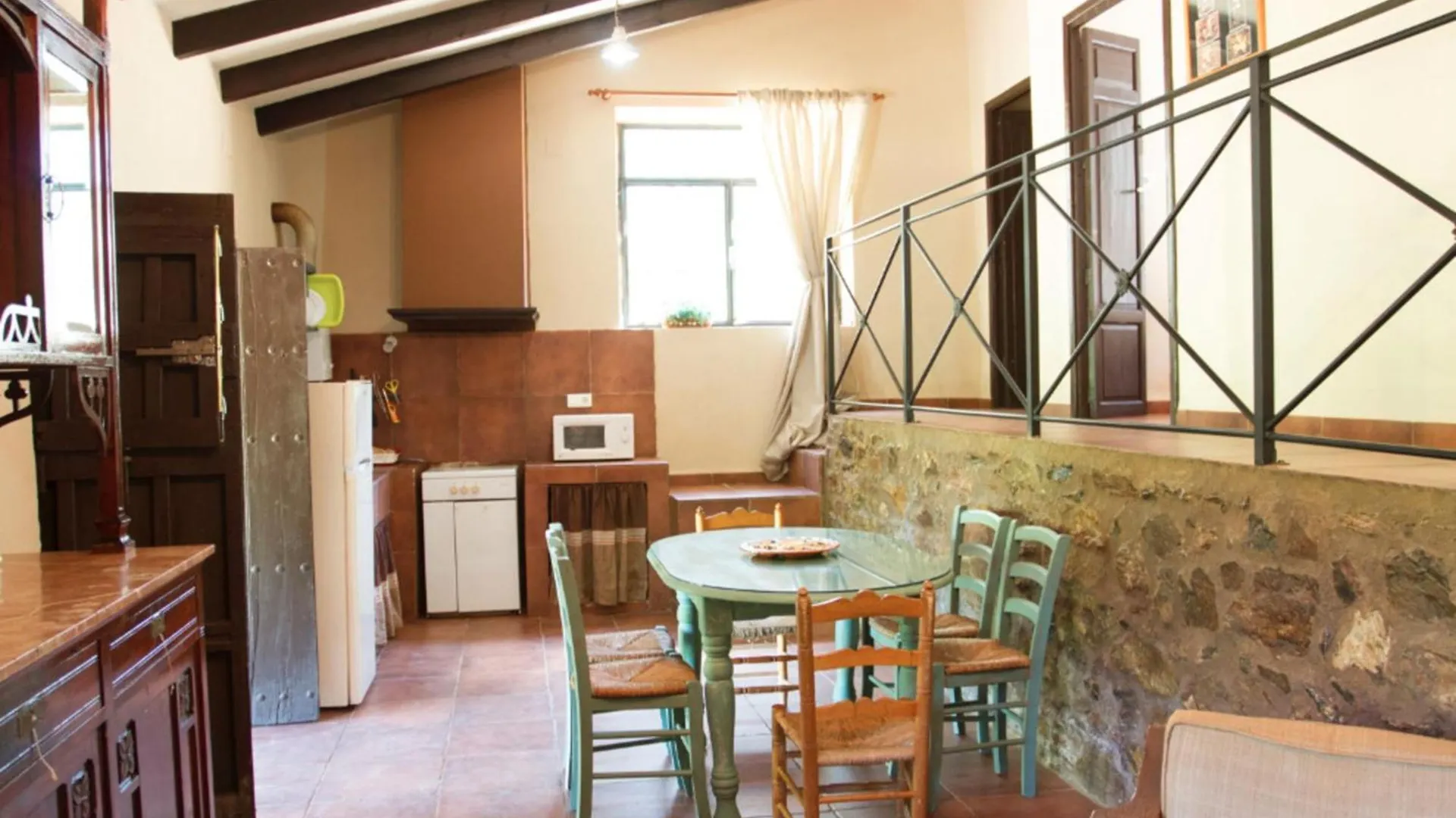Country house Pozuelo 3 Jabugo Guest House